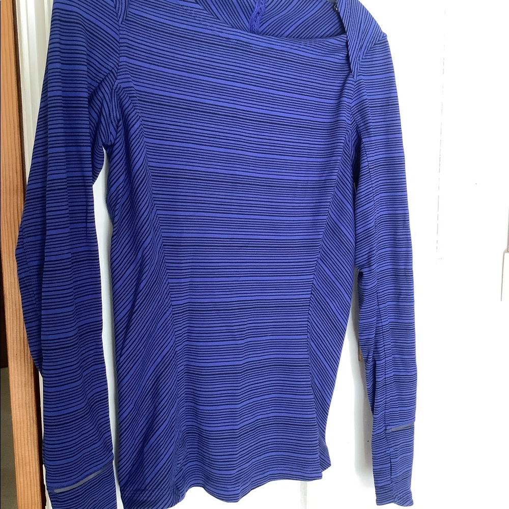 Long Sleeved Boat Neck Lululemon Top